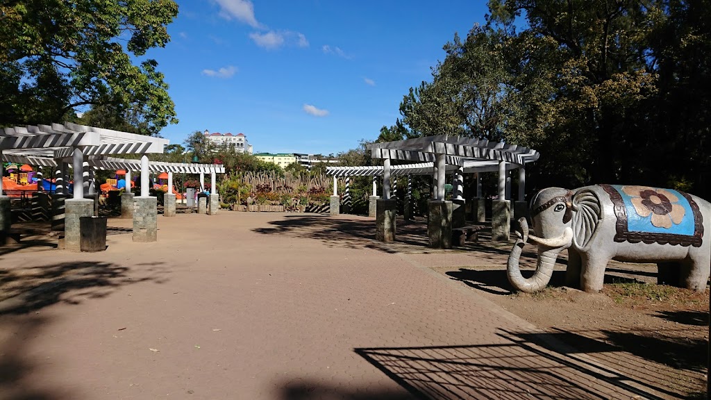 Childrens Park Burnham - Foto 1