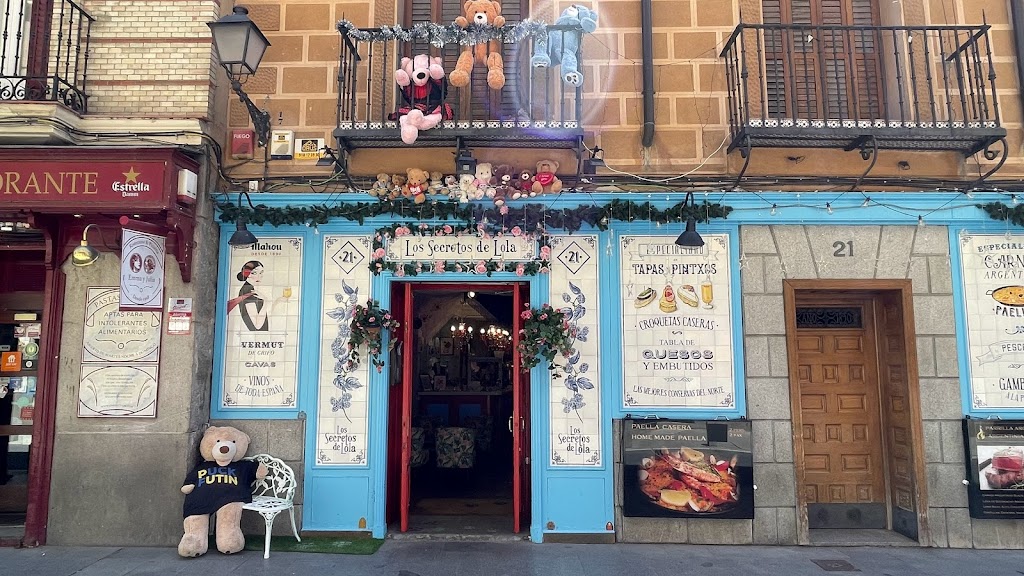 Los Secretos de Lola Restaurant