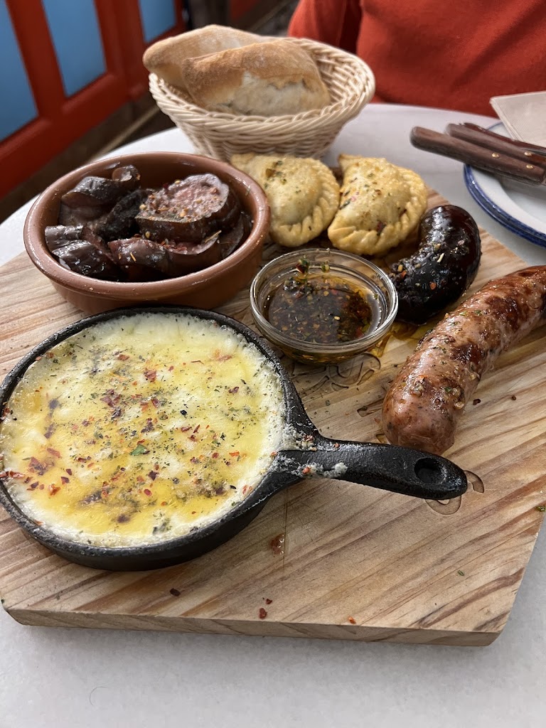 Los Secretos de Lola Restaurant - Foto 1