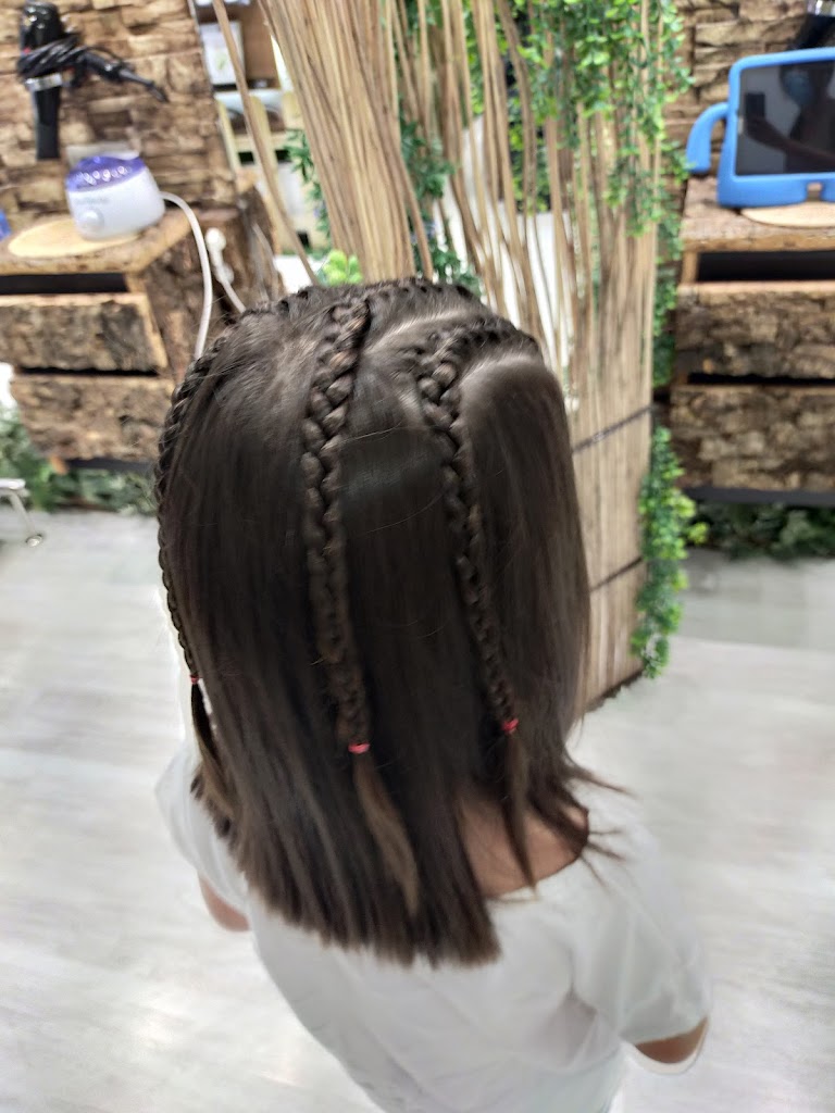 Peluquería Temática Wonderland Kids (A Coruña) - Foto 6