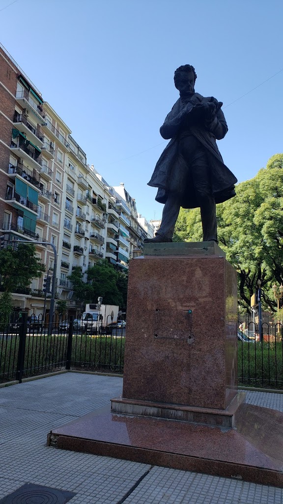 Plaza Vicente López y Planes - Foto 9