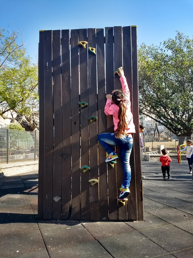 Plaza Velasco Ibarra 7