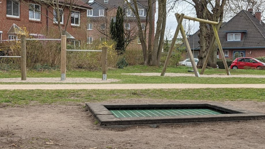 Spielplatz Pinneberger Straße - Foto 2