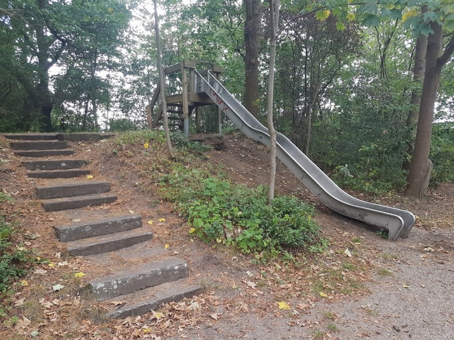 Spielplatz Ginsterweg - Foto 2