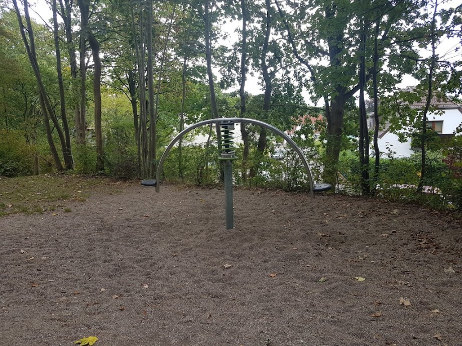 Spielplatz Ginsterweg - Foto 7