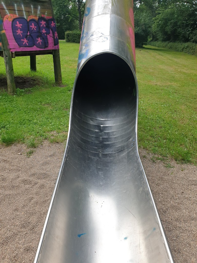 Spielplatz (weitläufig) - Foto 1