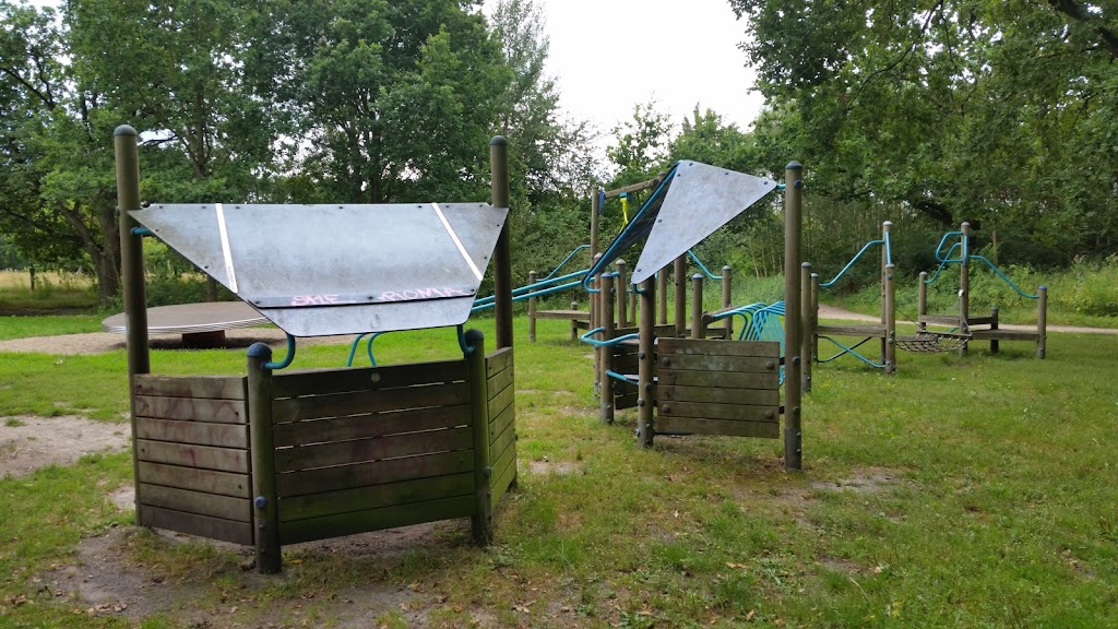 Spielplatz (weitläufig) - Foto 1