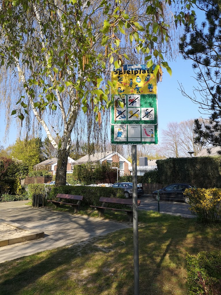 Spielplatz am Hang - Foto 2