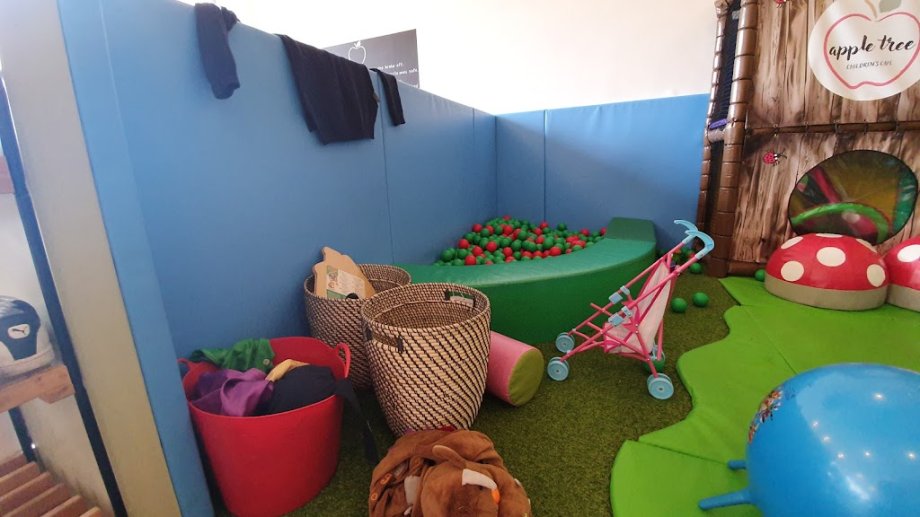 Apple Tree Childrens Cafe - Foto 8