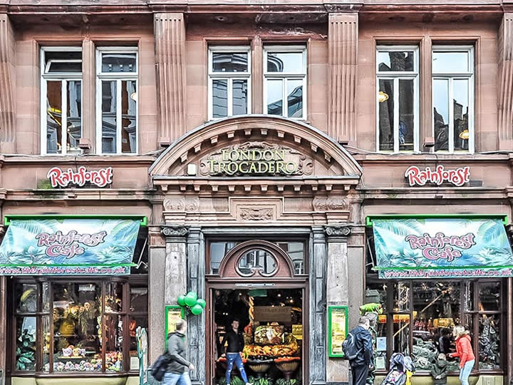 Jungle Cave - Family & Kids Restaurant - Foto 9