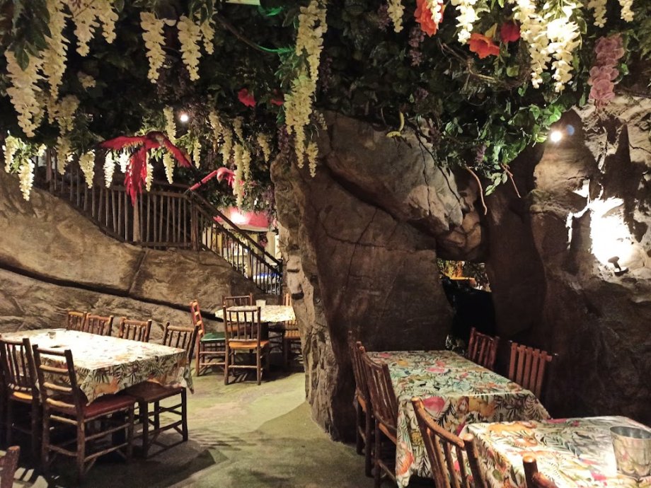 Jungle Cave - Family & Kids Restaurant - Foto 12