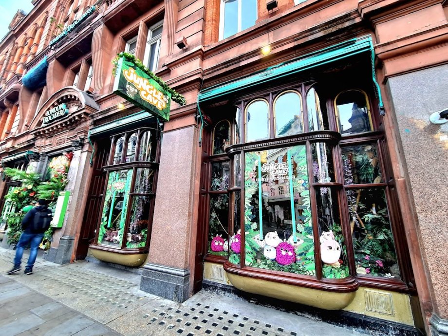 Jungle Cave - Family & Kids Restaurant - Foto 15