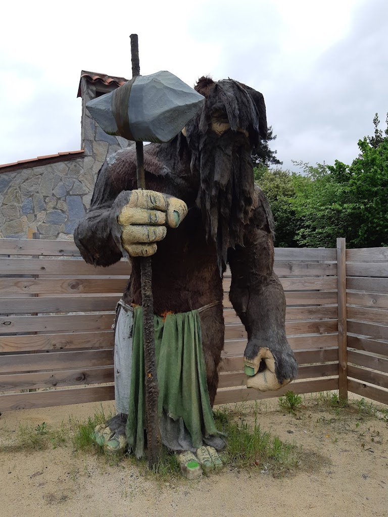 Izenaduba Basoa / Olentzeroren Etxea - Foto 4