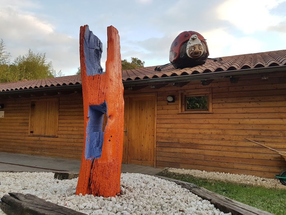 Izenaduba Basoa / Olentzeroren Etxea - Foto 7