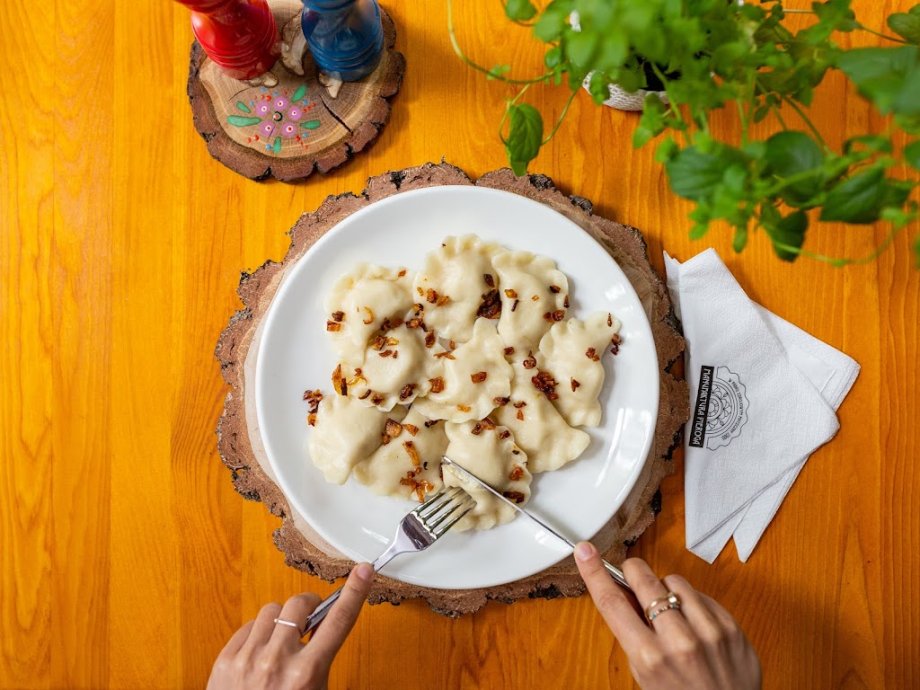 Restauracja Rodzinna | Manufaktura Pieroga Mateczny - Foto 10