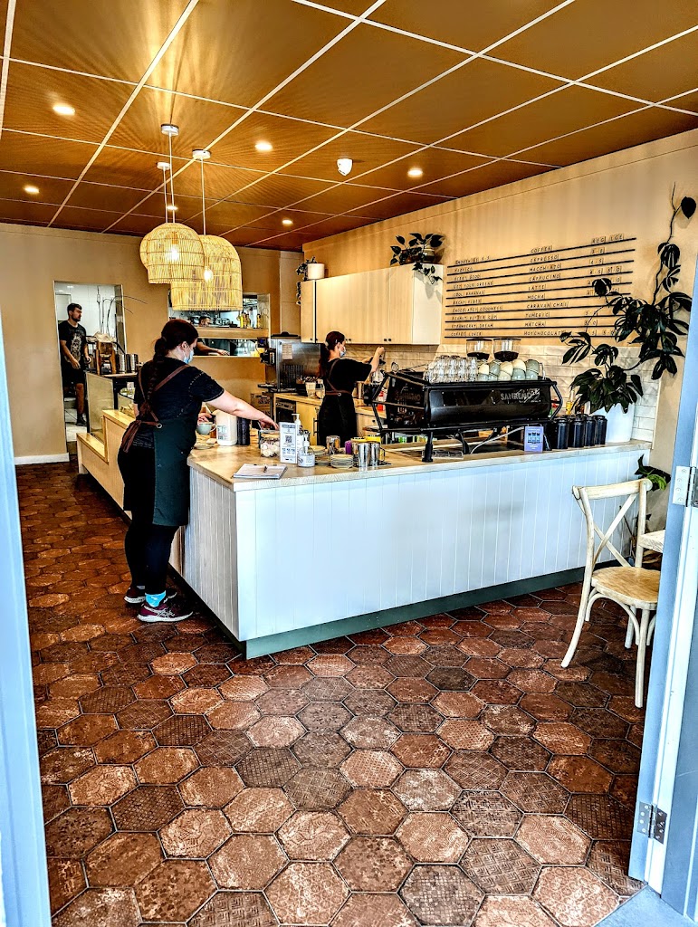 The Hideout Eat Drink Play - Foto 1