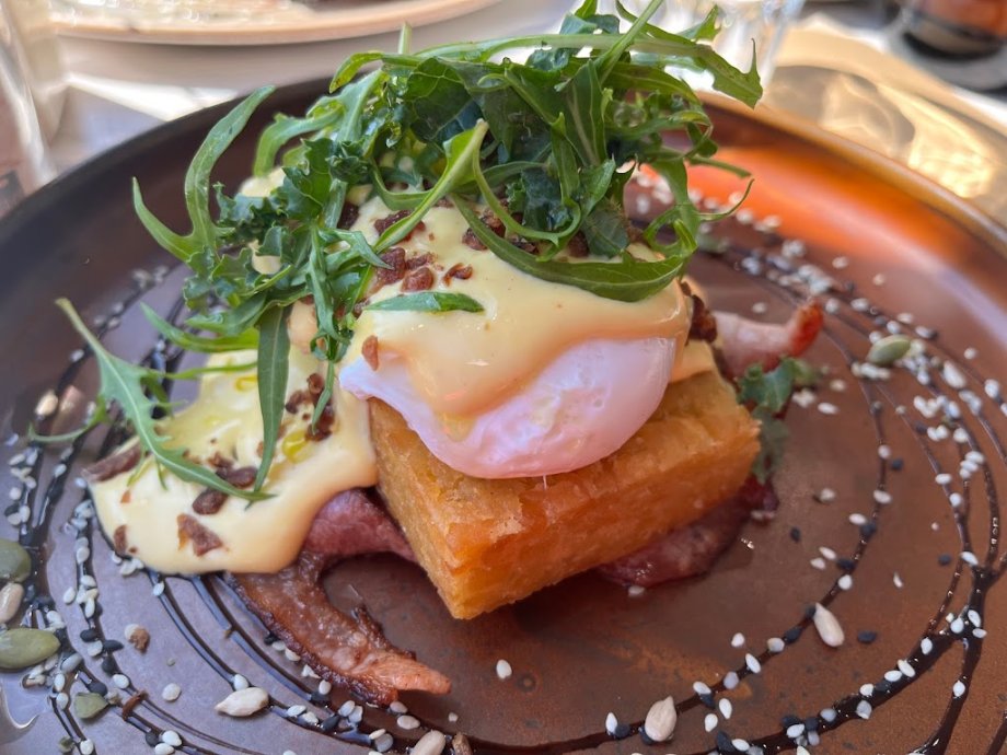 The Hideout Eat Drink Play - Foto 12