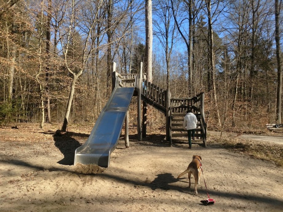 Waldspielplatz, Grillstelle - Foto 2
