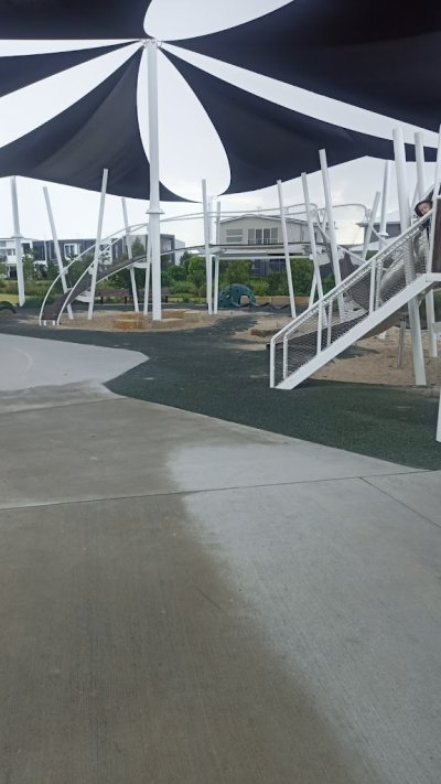 Harmony Boulevard Park