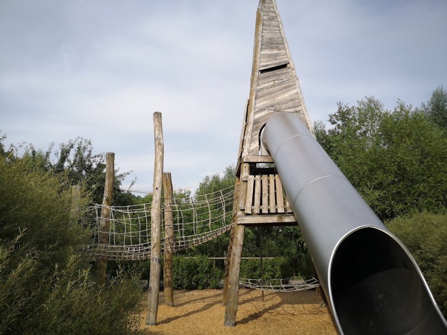 Spielplatz Urbacher Mitte - Foto 2
