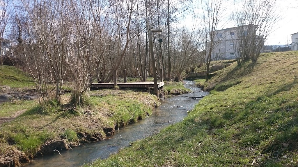 Spielplatz Urbacher Mitte - Foto 1