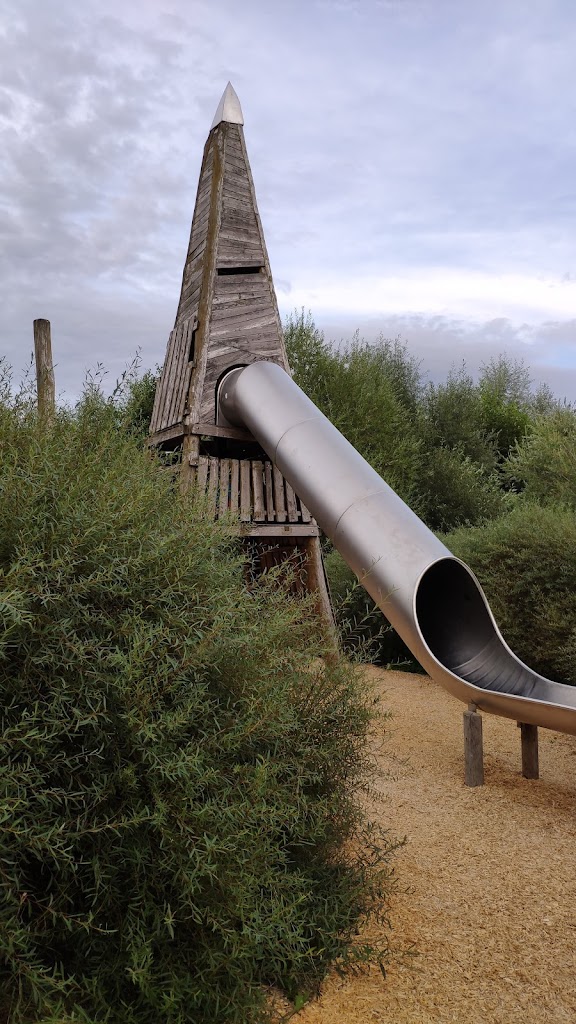 Spielplatz Urbacher Mitte - Foto 8
