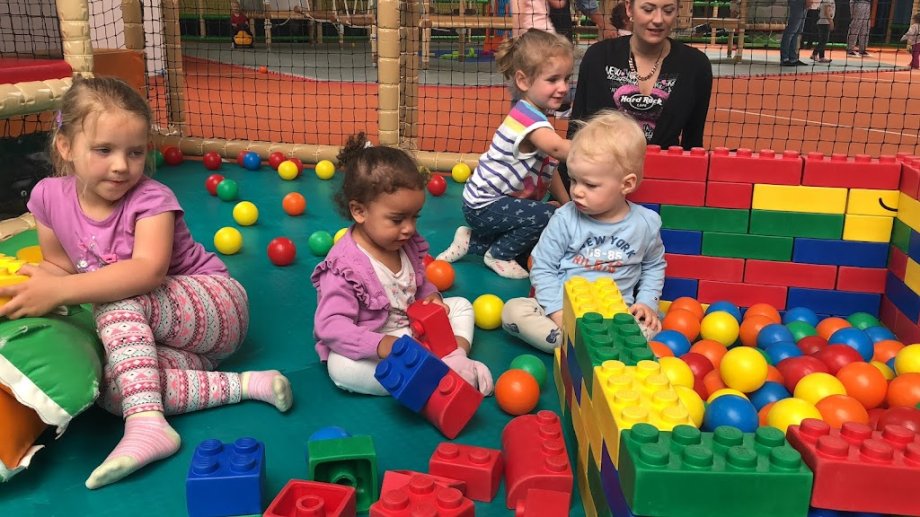 LALO Center GmbH - Foto 4