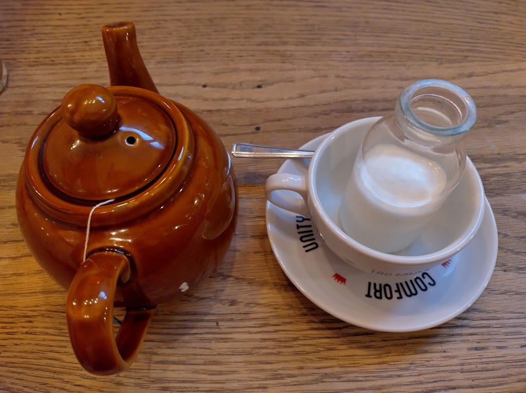 Polo Bar - 24hr Great British Café - Foto 1