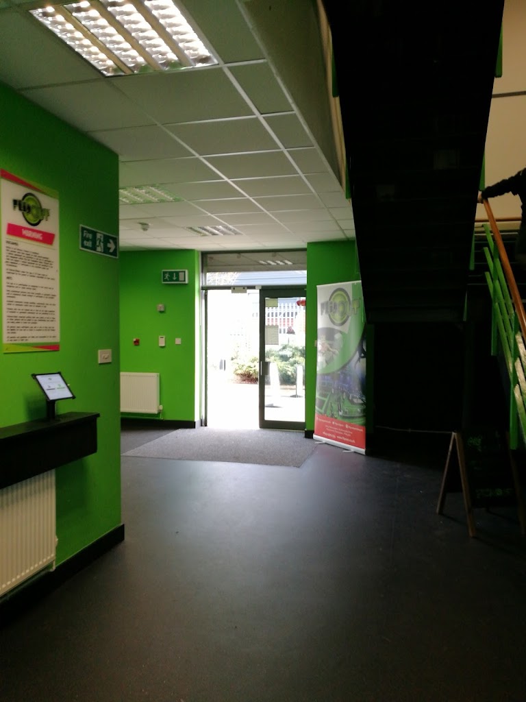 Flip Out Portsmouth - Foto 1