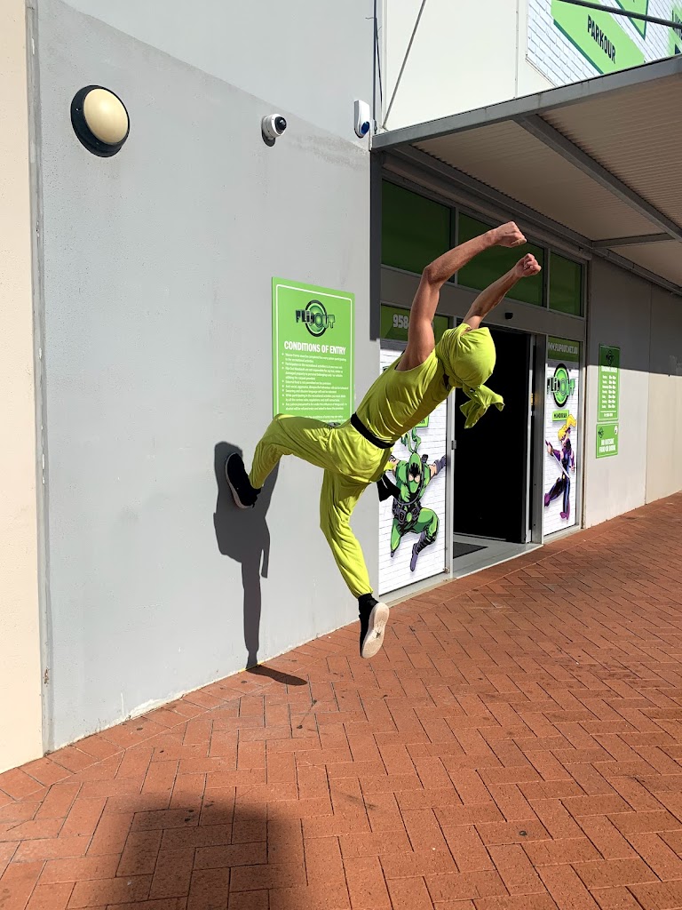 Flip Out Mandurah - Foto 1