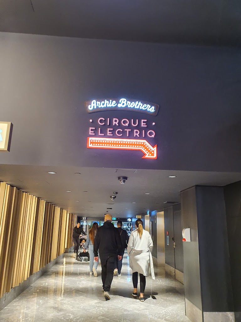 Archie Brothers Cirque Electriq Newmarket - Foto 7