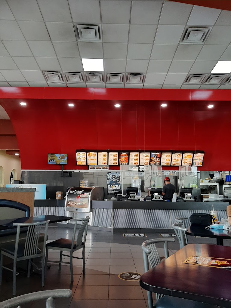 Carl's Jr. - Foto 1