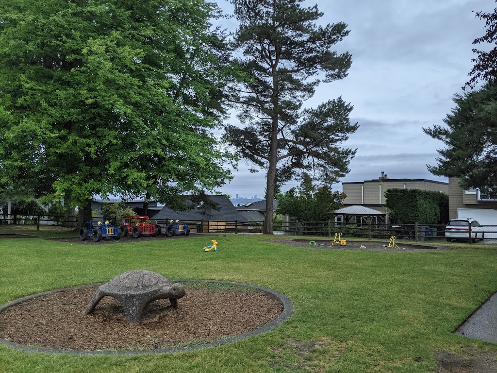 Tot Lot Park - Foto 1