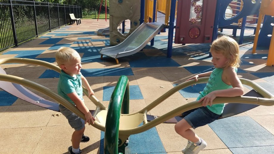 Tot Lot Park - Foto 8