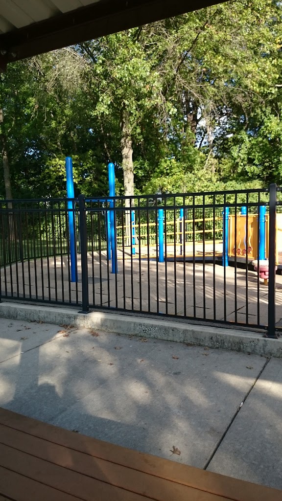 Tot Lot Park - Foto 9