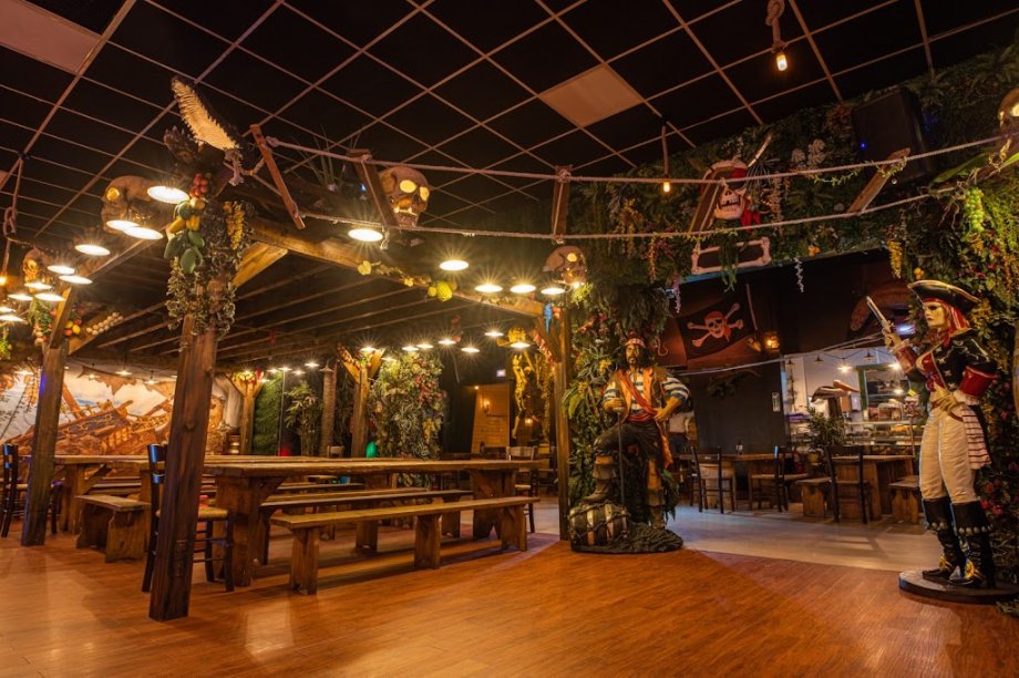 Crazy Park parc de loisirs, restaurant à thème - Foto 8