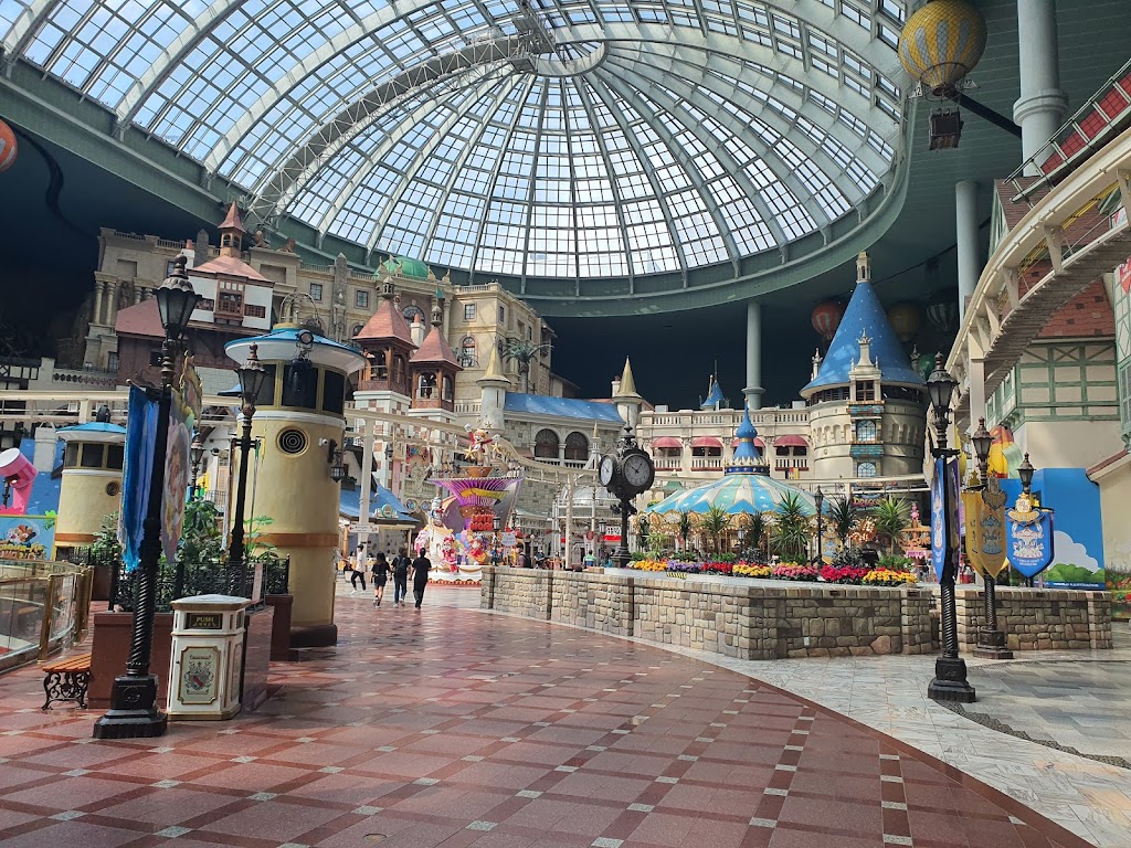 Lotte World 8