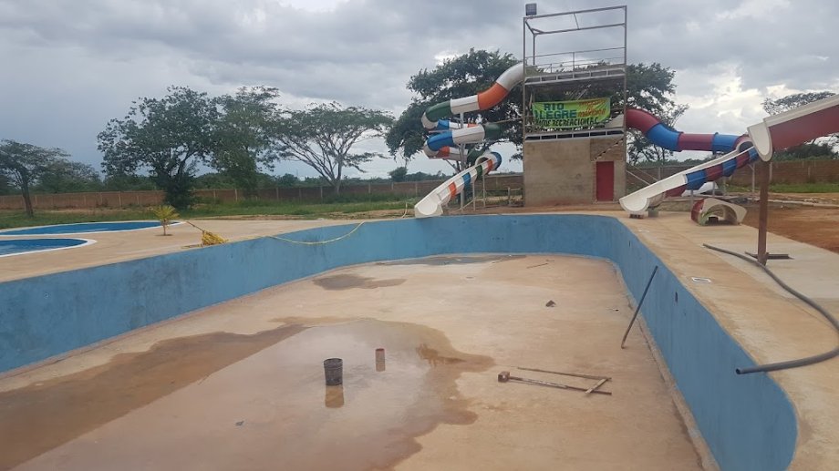 Parque Recreacional Río Alegre - Foto 7