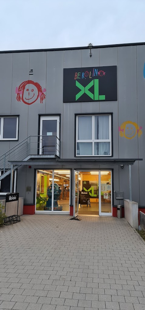 Berolino play and climbing world UG & Co. KG - Foto 1