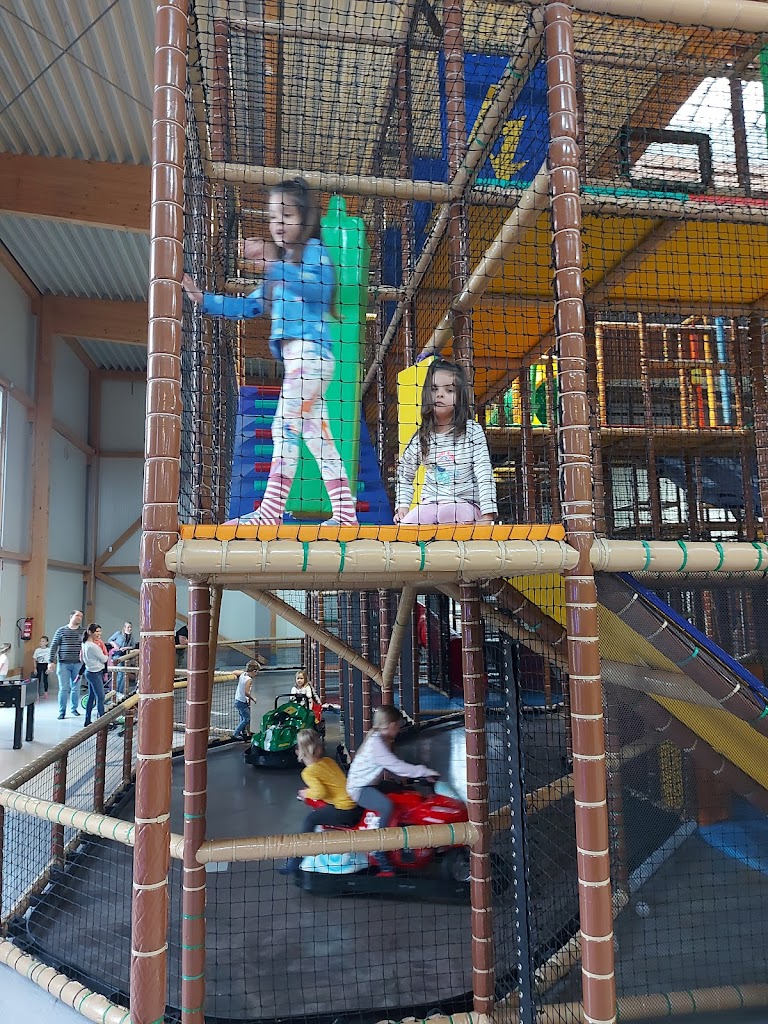 Berolino play and climbing world UG & Co. KG - Foto 1