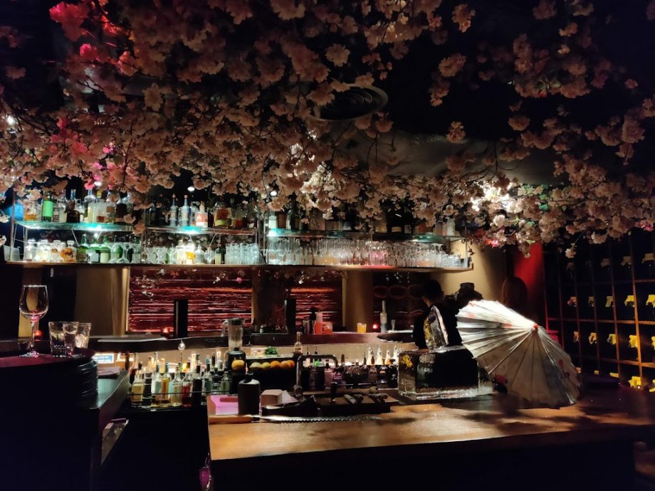 ROKA Charlotte Street - Foto 12