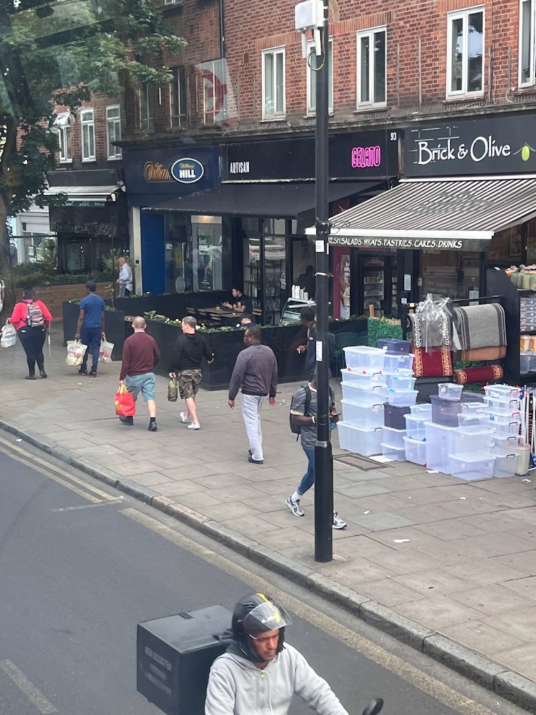 Brick and Olive - Foto 6