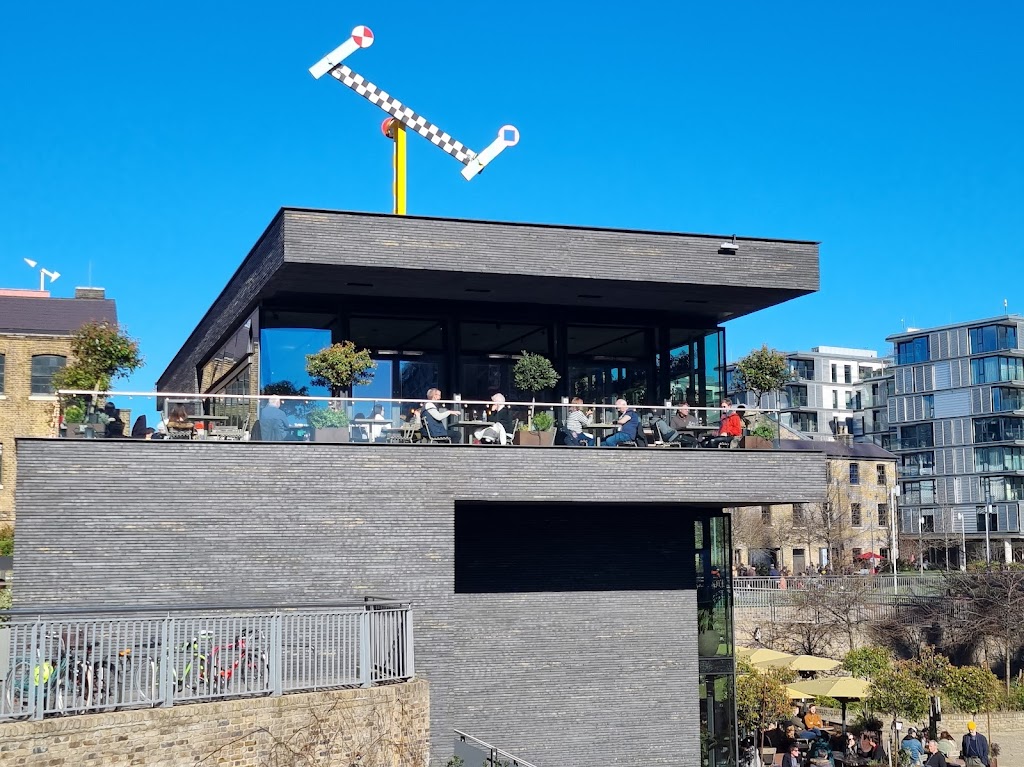 The Lighterman - Foto 1