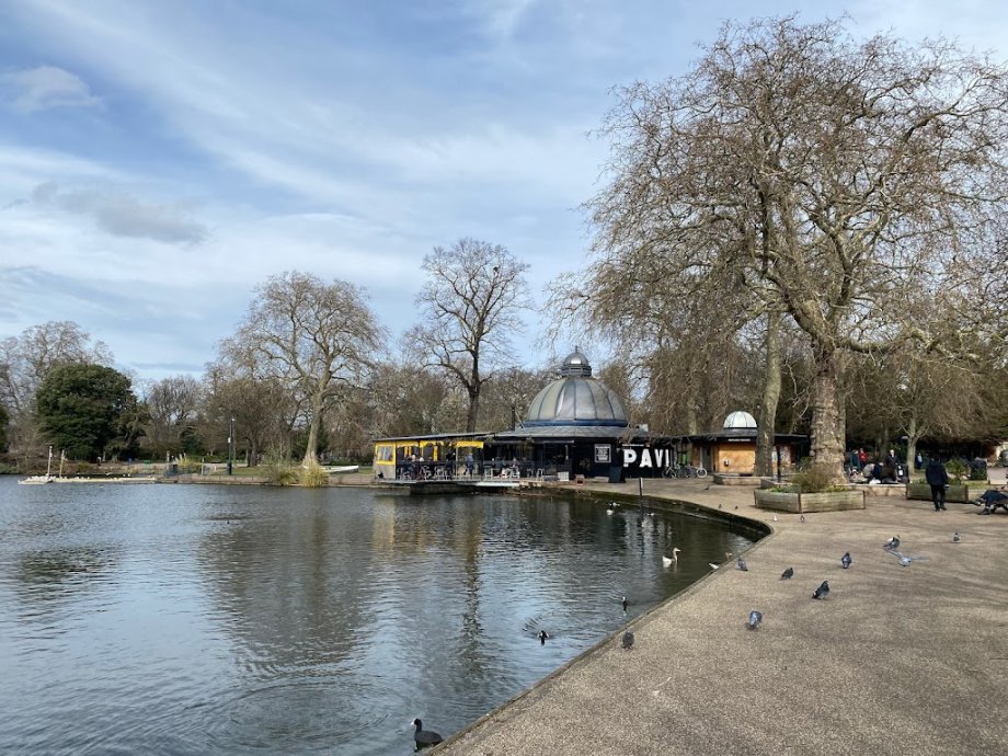 Pavilion Cafe Victoria Park - Foto 11