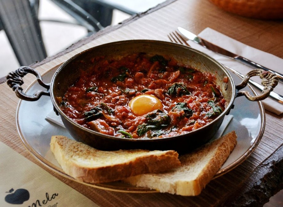 La Mela Bistro in Hackney - Foto 3