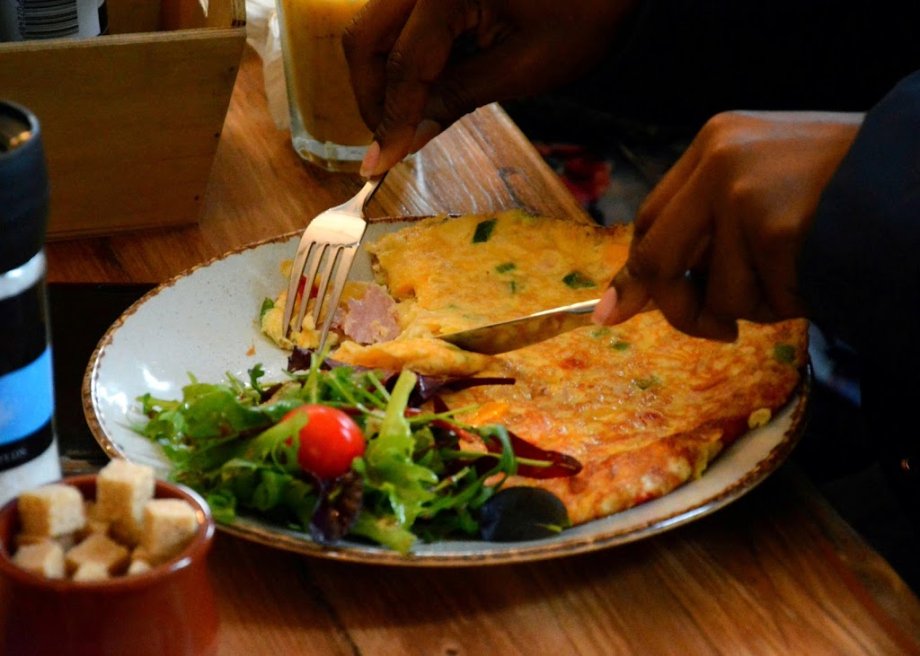 La Mela Bistro in Hackney - Foto 10