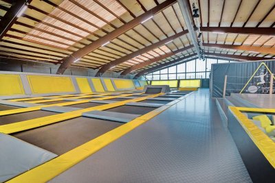 SPACE JUMP Trampoline Park Neumünster