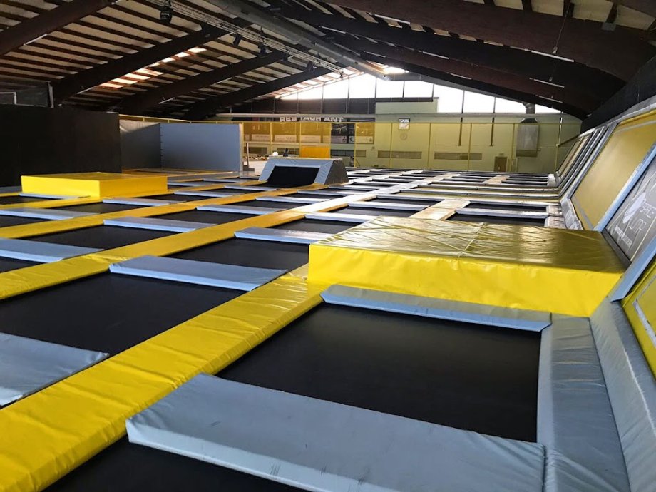 SPACE JUMP Trampoline Park Neumünster - Foto 8