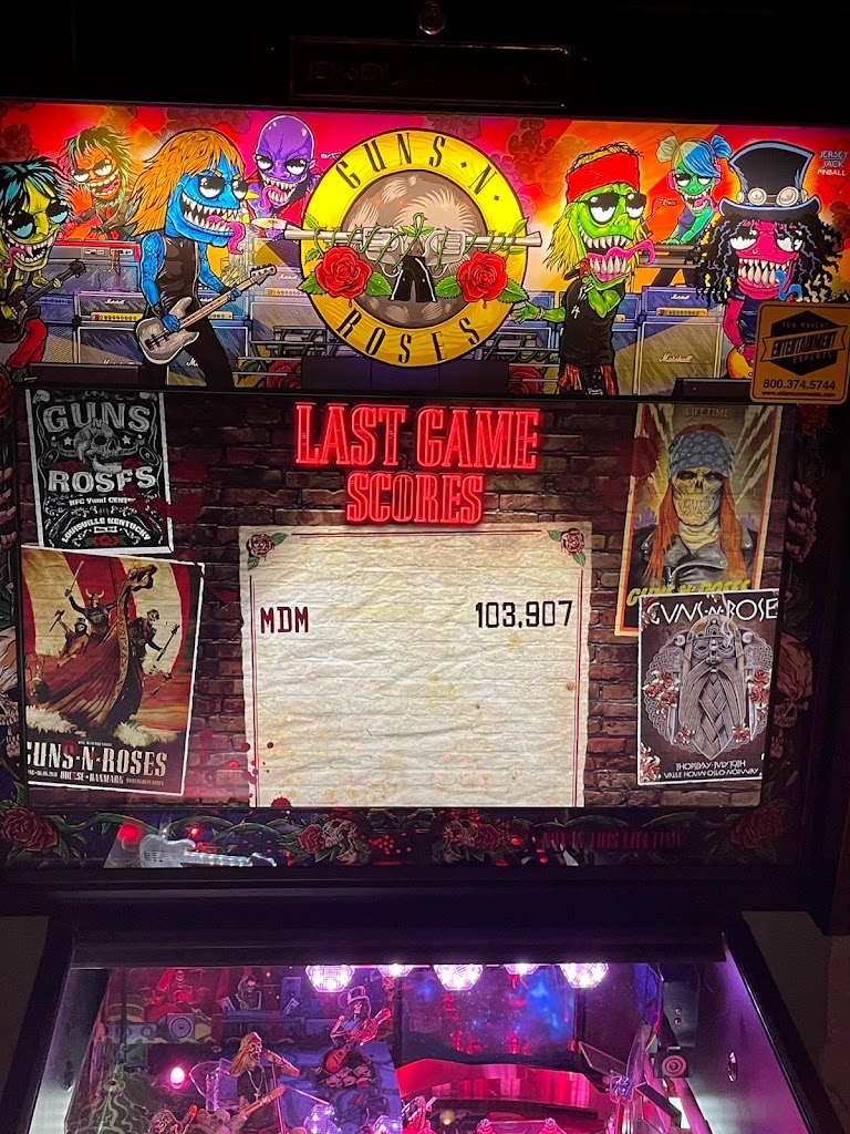 Boardwalk Bar & Arcade - Foto 1