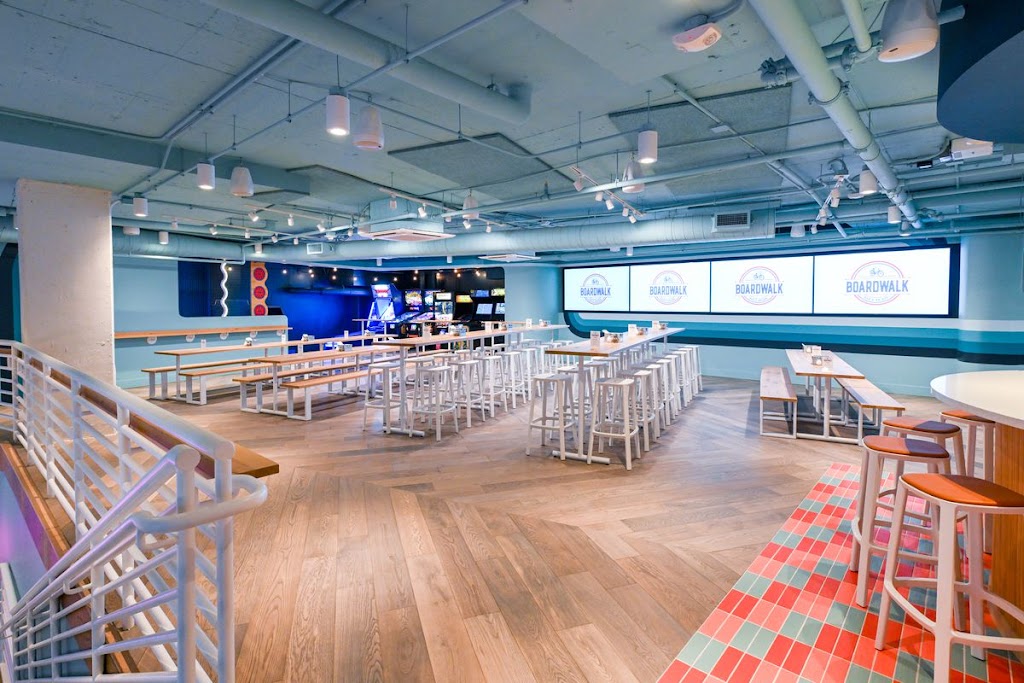 Boardwalk Bar & Arcade - Foto 1